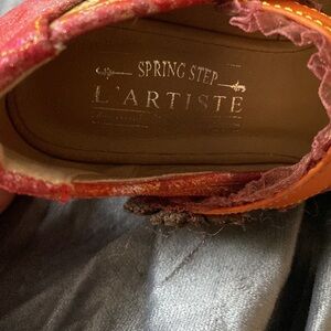 Beautiful 60’s 70’s and today’s cork soles & hill. Super  comfortable.